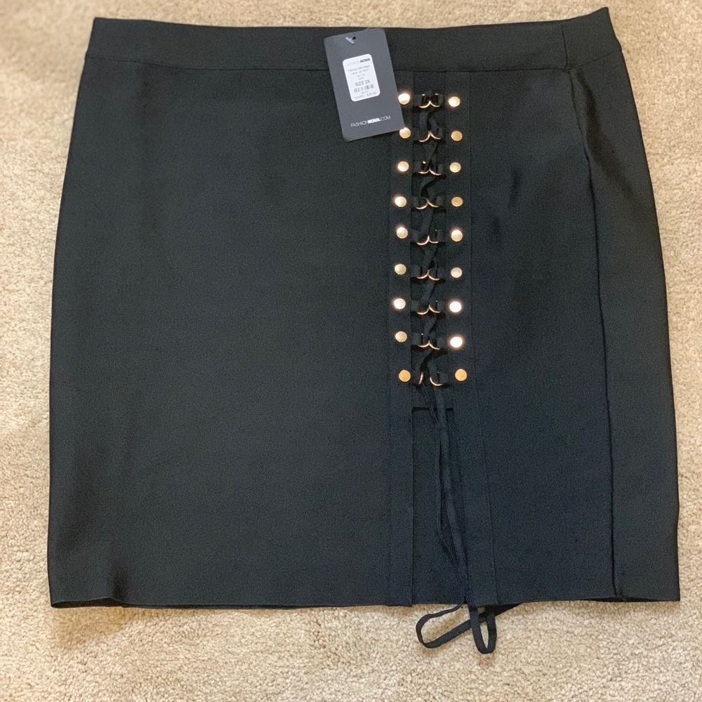 Black mini skirt